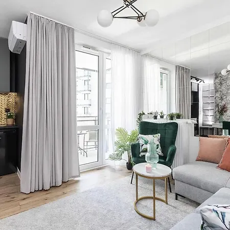Lambert - Studio Apartment Warsaw